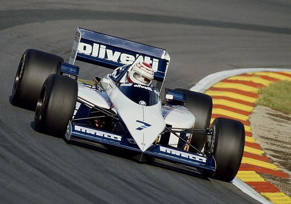 A collision between Piquet and Salazar forced the former's immediate retirement from the race